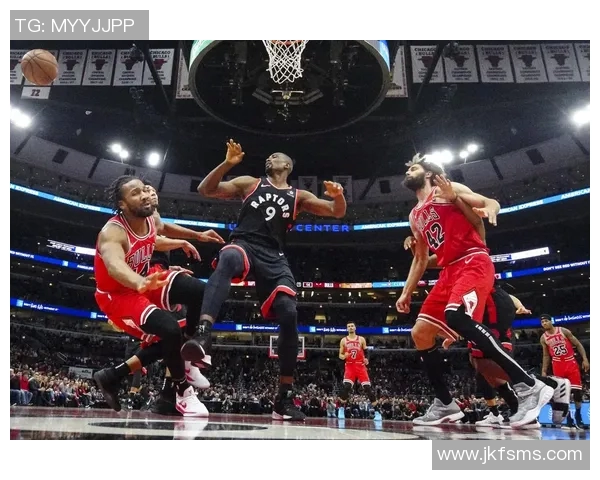 2007夏季联赛精彩回顾中国队对阵骑士队的激烈较量与精彩瞬间